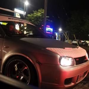 Meet your Posher, Christian